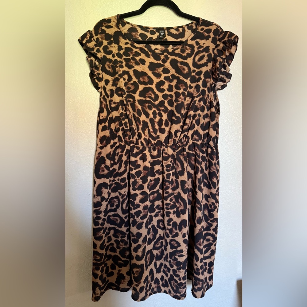 SHEIN Leopard Print Ruffle Blouse